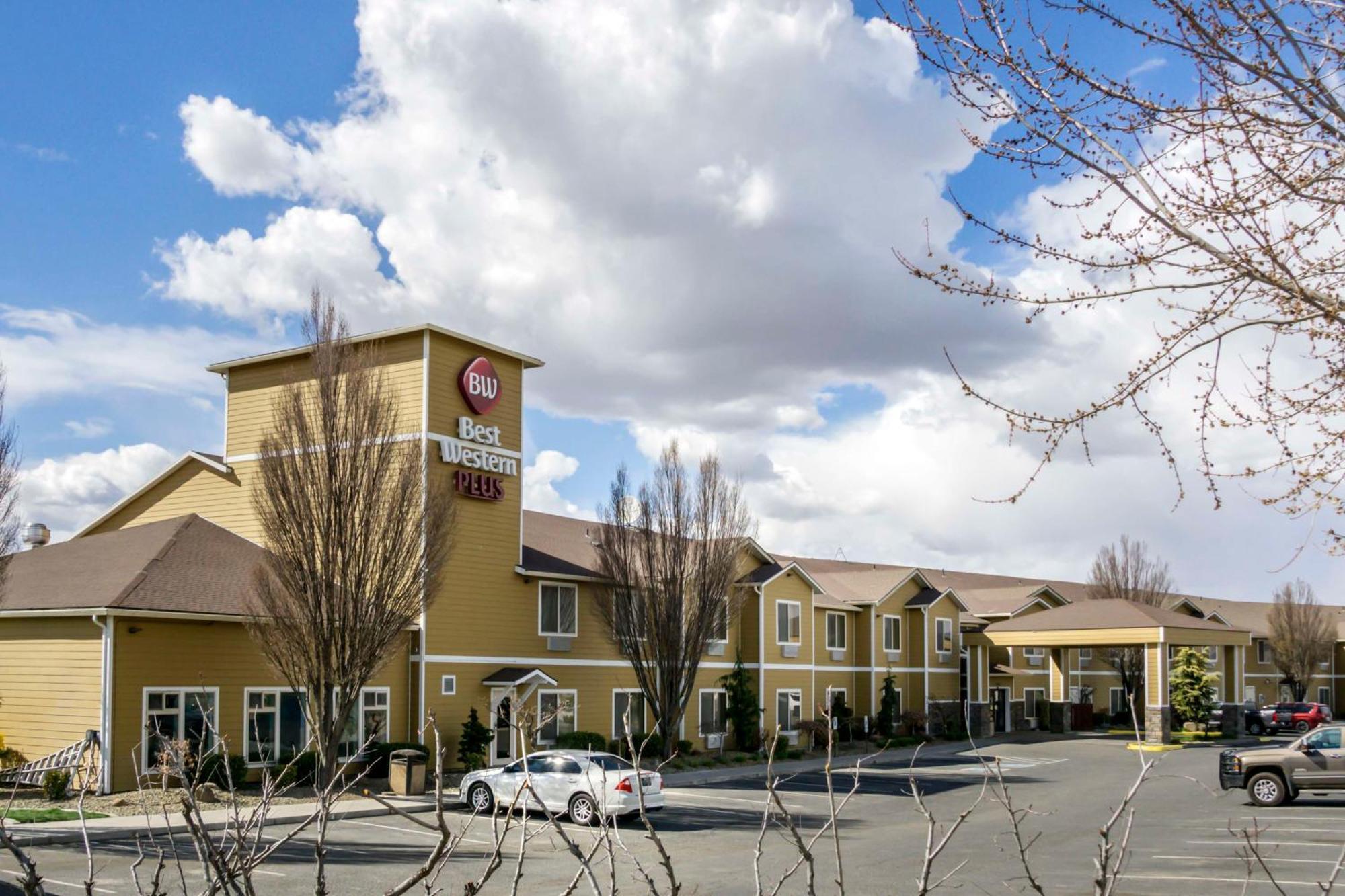 Sunnyside Best Western Plus Grapevine Inn מראה חיצוני תמונה