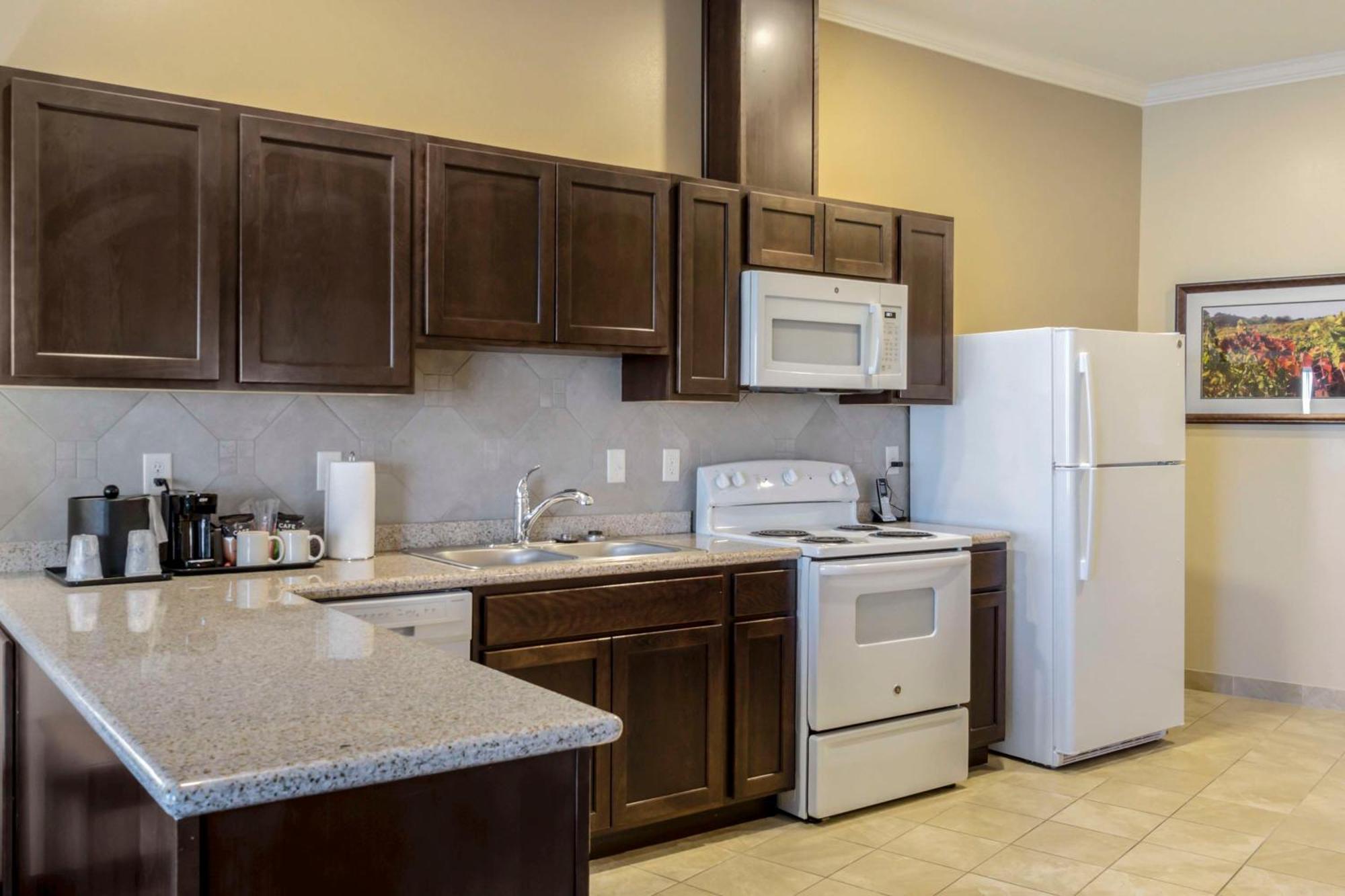 Sunnyside Best Western Plus Grapevine Inn מראה חיצוני תמונה