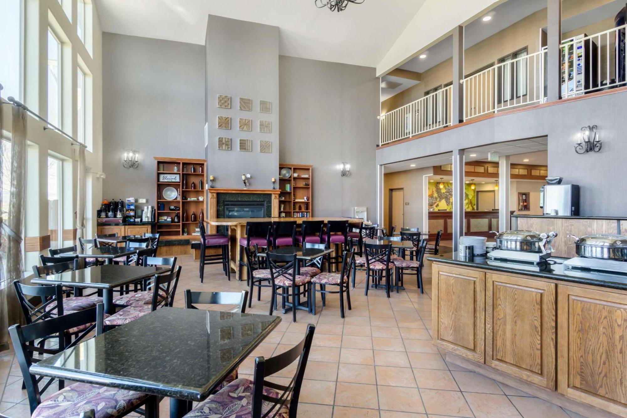 Sunnyside Best Western Plus Grapevine Inn מראה חיצוני תמונה