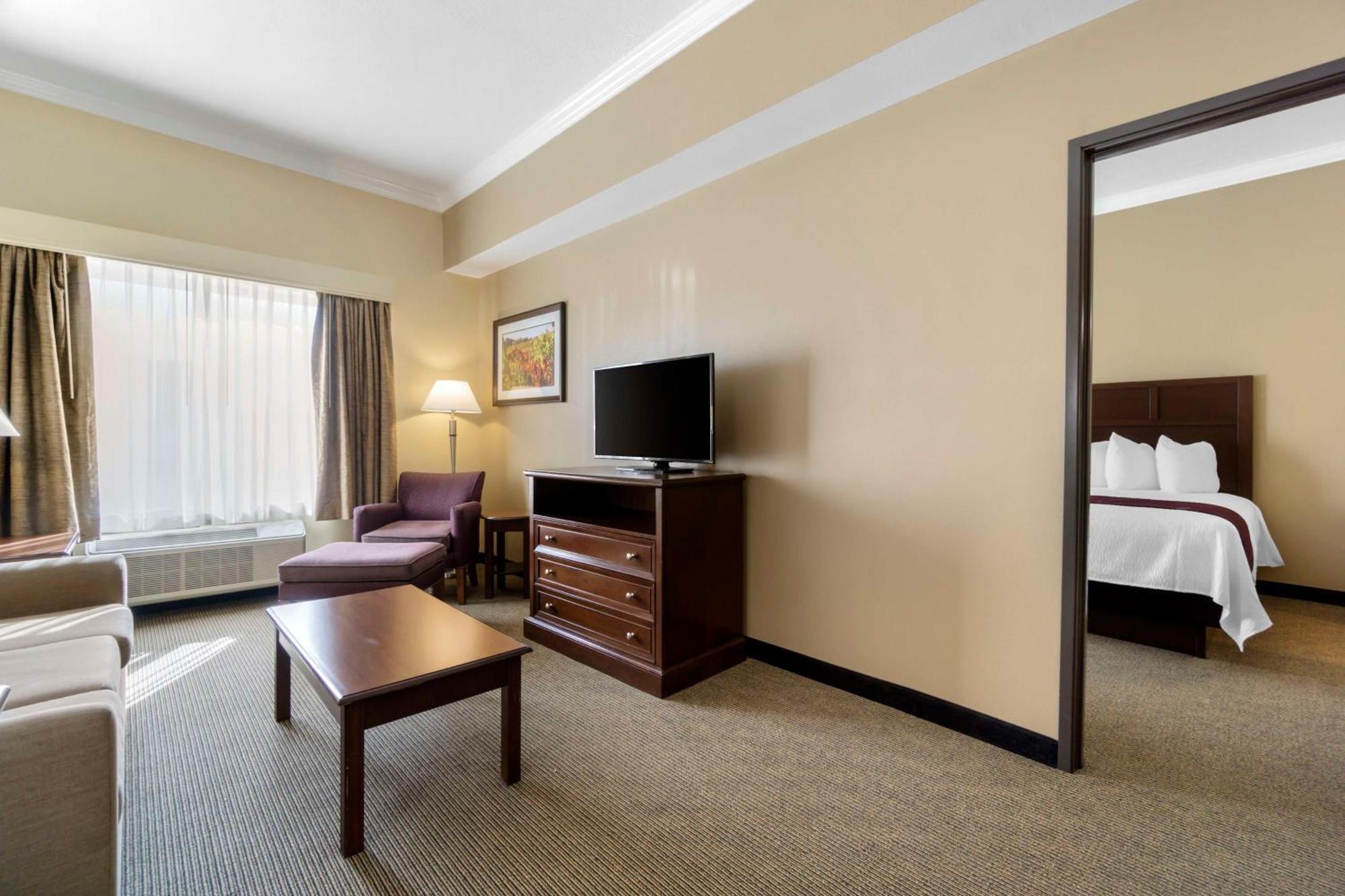 Sunnyside Best Western Plus Grapevine Inn מראה חיצוני תמונה